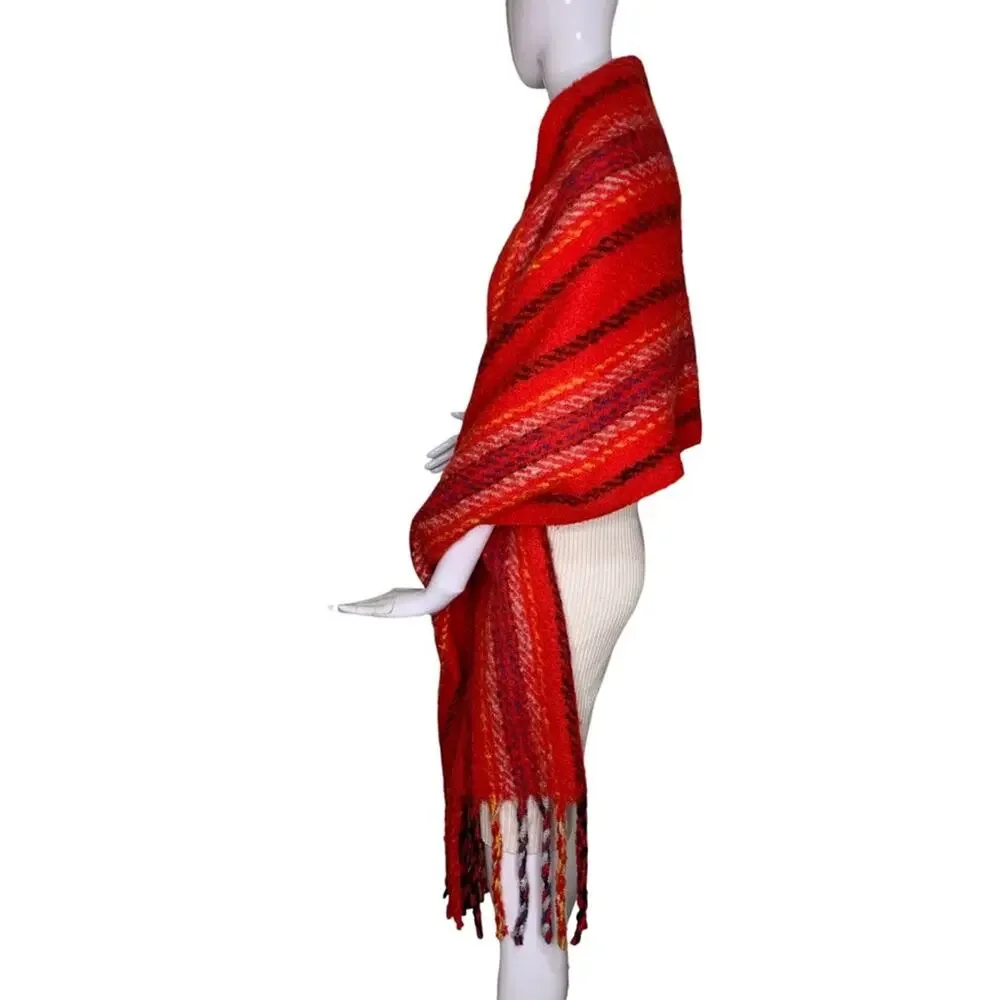 Modena NWT Fringe Scarf Blanket Plaid Red Black